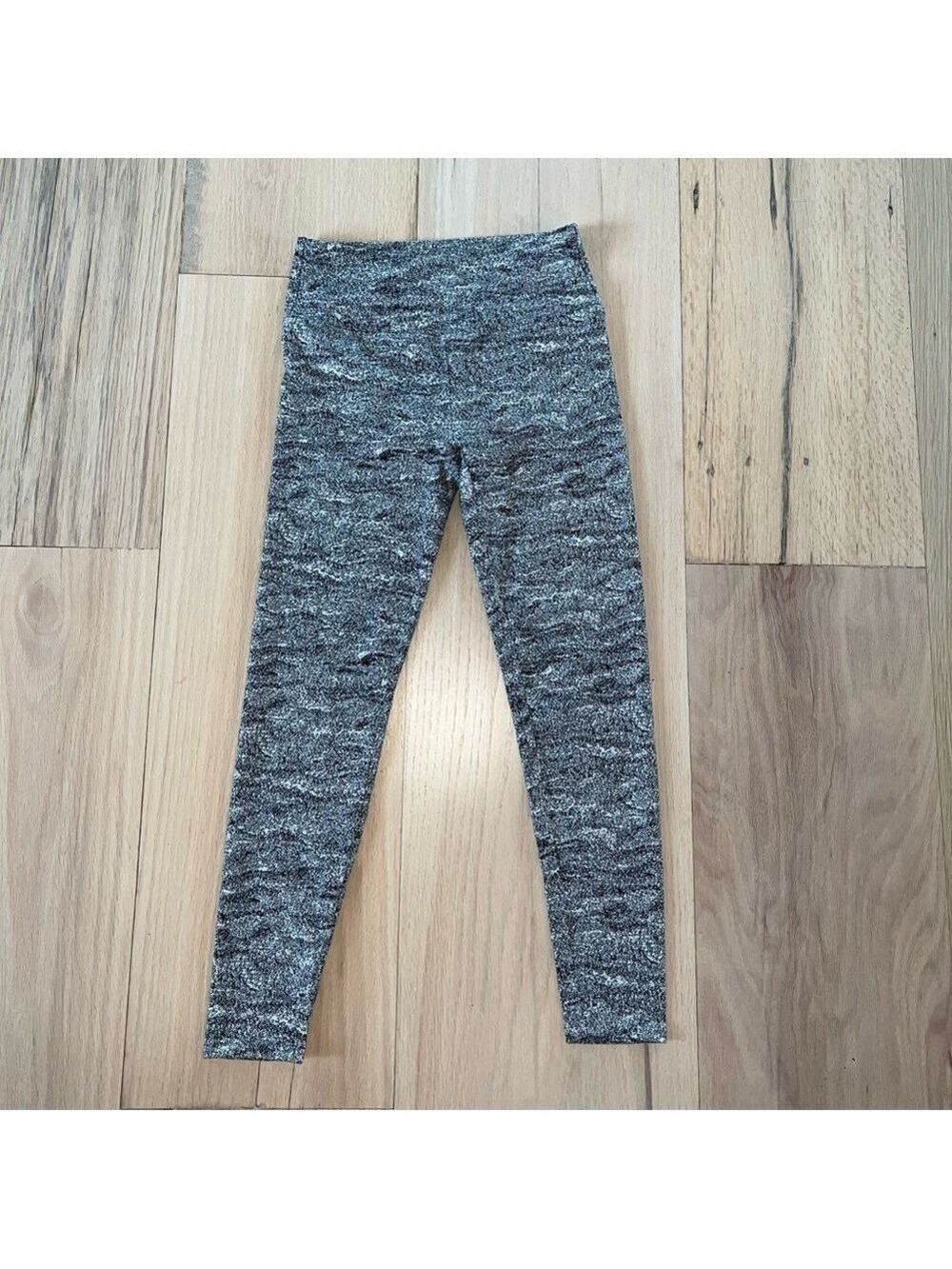 Koran Activewear Leggings / Yoga Pants Women’s Small